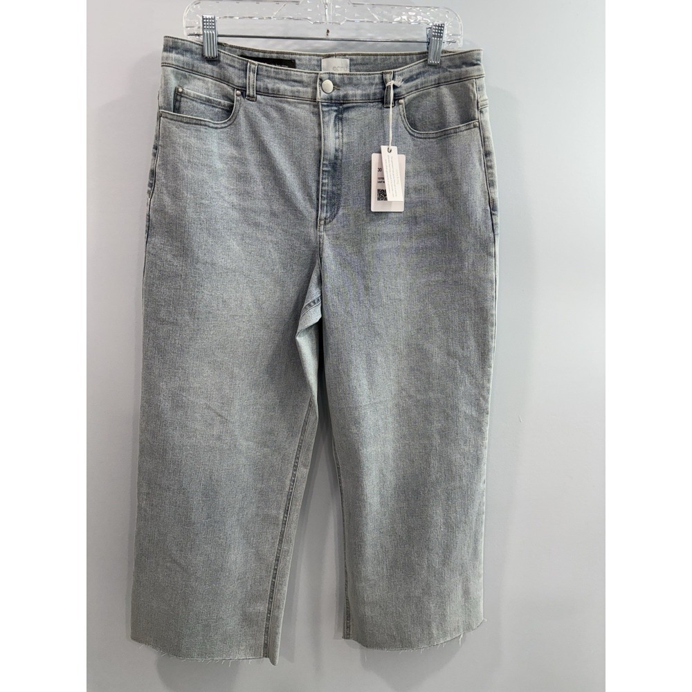 Ecru LaBrea Wide Leg Crop Jeans Size 30 Light Wash Raw Hem NWT - Picture 5 of 11